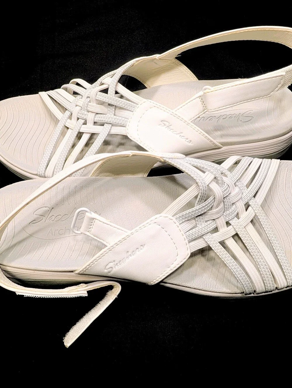 Skechers Arch Fit Women’s Sandals Size 11 White Gray Strappy Slingback